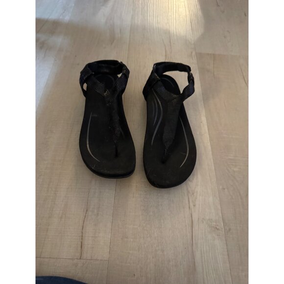 Aetrex Jane Thong Sandals Orthopedic Snake Embossed Straps Black Size 9-9.5 - Picture 1 of 8